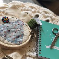 cross stitch دورة الايتامين بدات قولو بسم الله وحياكم